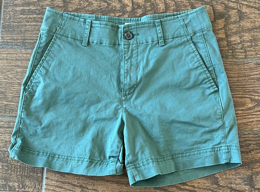 GAP Womens City Shorts Olive Green Casual Everyday Relaxed Cotton Blend size 2
